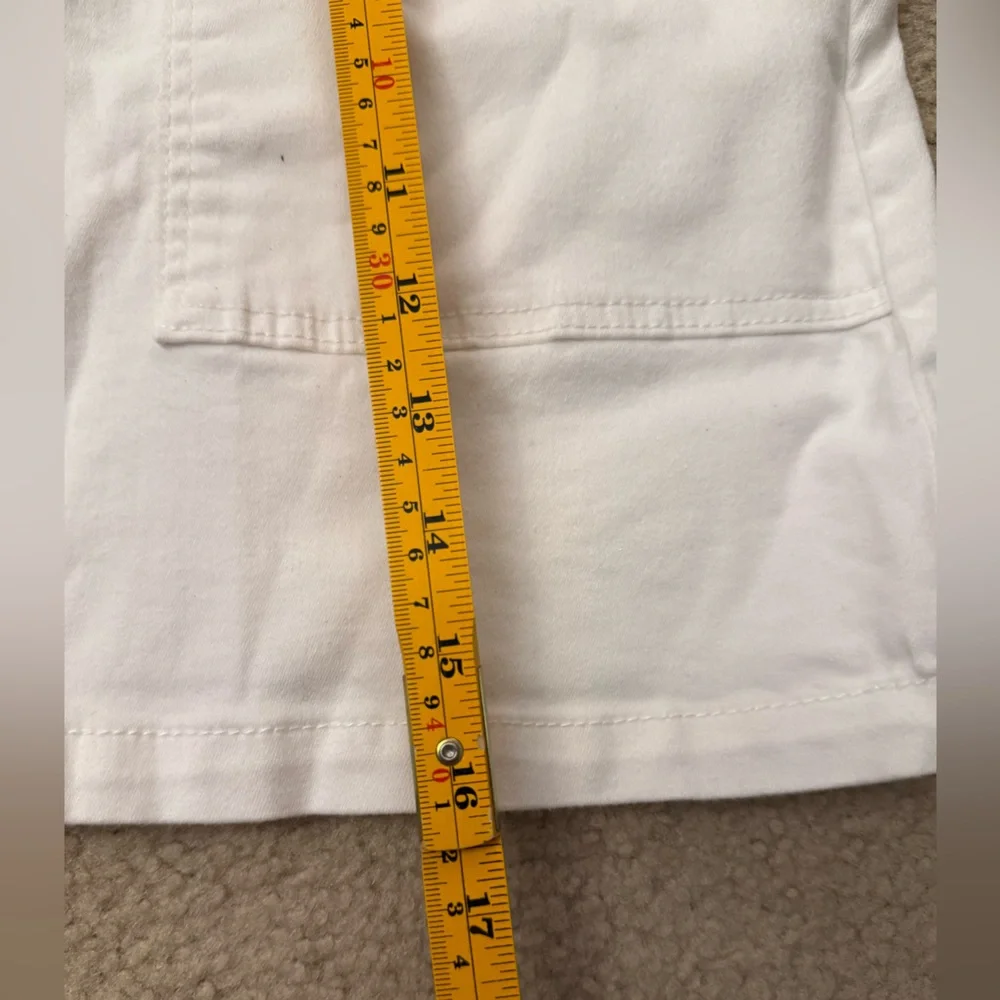 A loves A white cotton mini skirt. Size 28.